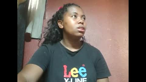 deliah712909 online show from 03/01/25, 06:13