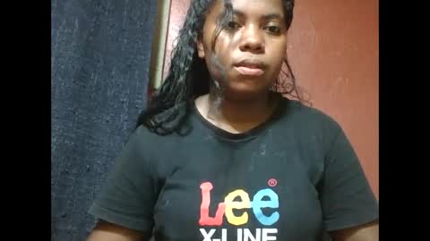 deliah712909 online show from 03/04/25, 10:46