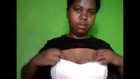 deliah712909 online show from 03/09/25, 03:22