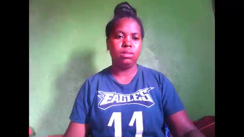 deliah712909 online show from 12/22/25, 08:44