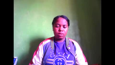 deliah712909 online show from 02/03/26, 06:40