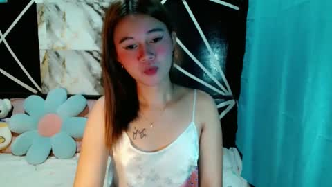 delicious_cum_girlxx online show from 02/16/26, 12:07