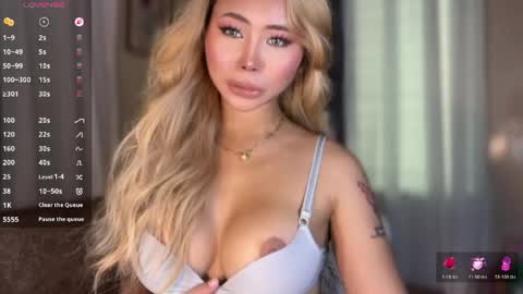 Snapshot of deliciousfaye chatting on 03/17/26, 07:55 Hello your loving faye 3 online show from 03/17/26, 07:55