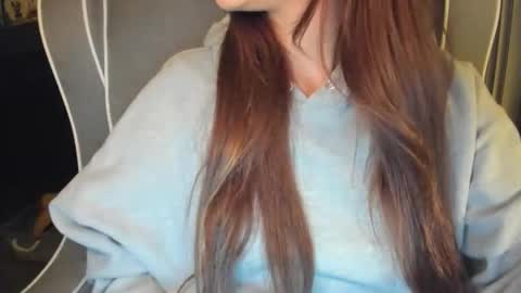 deliciousnoni online show from 10/31/25, 06:47