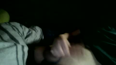 Snapshot of dell_944 chatting on 11/25/25, 04:51 dell_944 online show from 11/25/25, 04:51