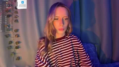 Della online show from 04/08/26, 03:12