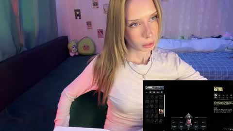 Snapshot of dellacampbell chatting on 05/14/26, 01:51 Della online show from 05/14/26, 01:51