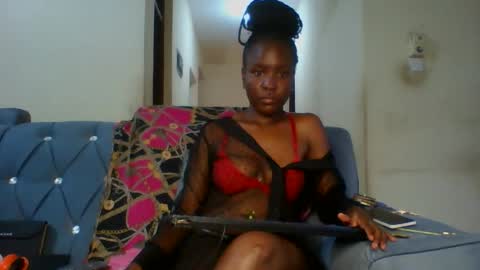 Ginger online show from 10/12/25, 01:21