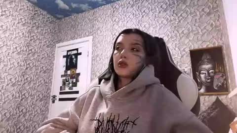 Kate online show from 04/17/26, 04:10