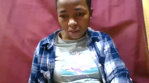 Snapshot of delphin774164 chatting on 06/10/26, 02:01 delphin774164 online show from 06/10/26, 02:01