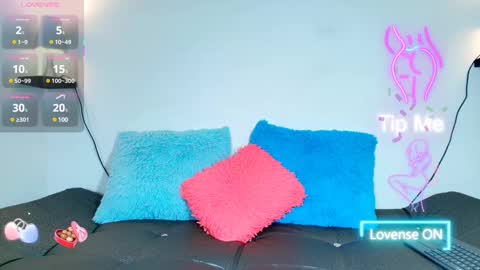 dember_osohot online show from 02/22/25, 05:55