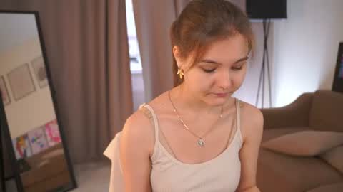 Snapshot of demetricekanady chatting on 06/30/26, 04:13 Hi my name is Sari nice to see you in my Room online show from 06/30/26, 04:13