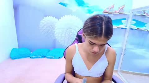 DEMI online show from 02/20/26, 11:54