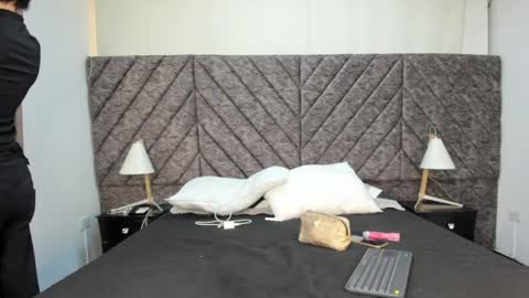 Snapshot of demon_foxx chatting on 05/29/26, 12:58 online show from 05/29/26, 12:58