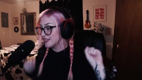 Demoness Mina online show from 01/19/25, 01:53