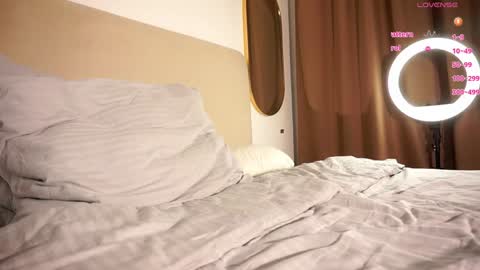 Dave19  online show from 01/11/25, 04:36