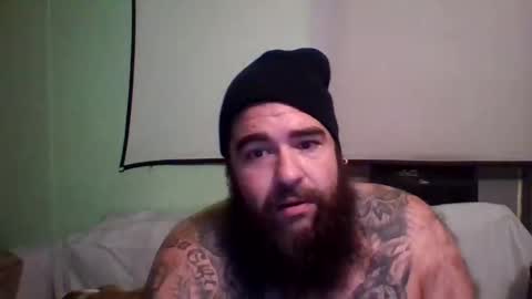 Snapshot of demontime_86 chatting on 10/31/25, 11:06 Bojelly online show from 10/31/25, 11:06