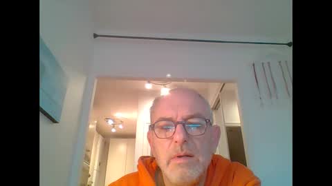 demundu online show from 12/26/24, 08:18