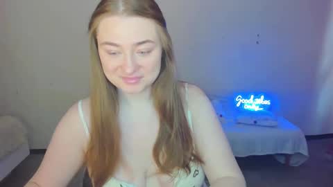 Sophie online show from 02/22/25, 05:23