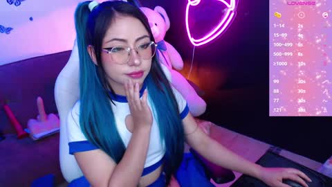 Snapshot of demyanderson_ chatting on 12/11/24, 07:25 Demy online show from 12/11/24, 07:25