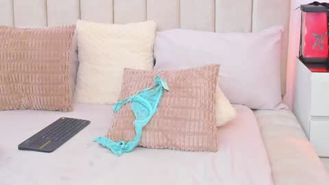 DEMY online show from 01/26/25, 05:45