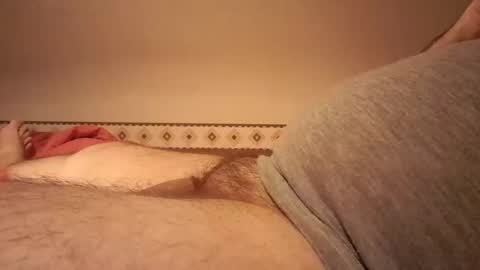 Snapshot of den2807 chatting on 12/26/24, 12:36 den2807 online show from 12/26/24, 12:36