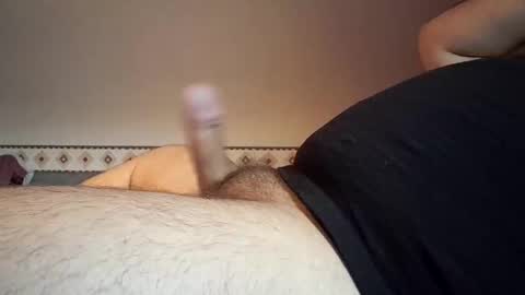 Snapshot of den2807 chatting on 03/06/25, 06:52 den2807 online show from 03/06/25, 06:52