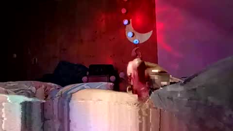 Snapshot of den2807 chatting on 02/15/26, 10:39 den2807 online show from 02/15/26, 10:39