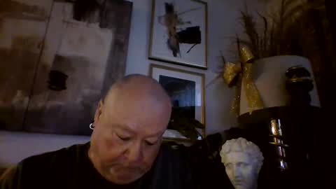 Snapshot of denboisvin2043 chatting on 12/24/24, 12:33 denboisvin2043 online show from 12/24/24, 12:33