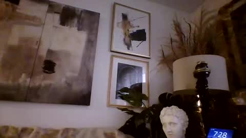 Snapshot of denboisvin2043 chatting on 01/27/25, 12:26 denboisvin2043 online show from 01/27/25, 12:26