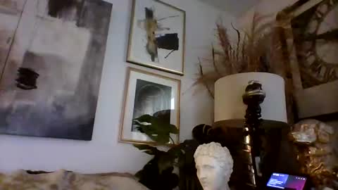 Snapshot of denboisvin2043 chatting on 02/06/25, 12:05 denboisvin2043 online show from 02/06/25, 12:05