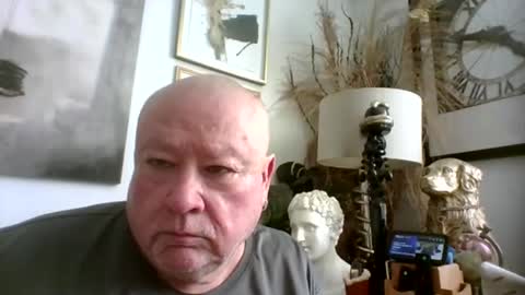 Snapshot of denboisvin2043 chatting on 02/20/25, 03:19 denboisvin2043 online show from 02/20/25, 03:19