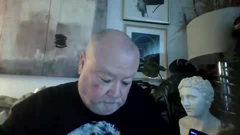 Snapshot of denboisvin2043 chatting on 09/26/25, 11:47 denboisvin2043 online show from 09/26/25, 11:47