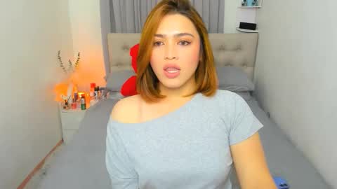 Demi online show from 02/08/26, 07:56