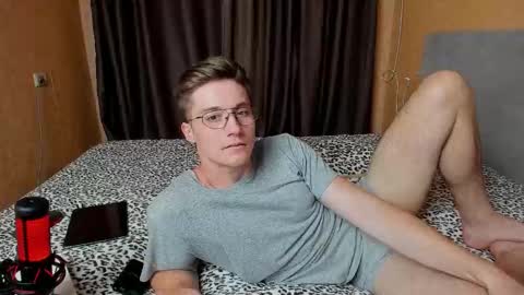 Deni online show from 09/21/25, 05:36