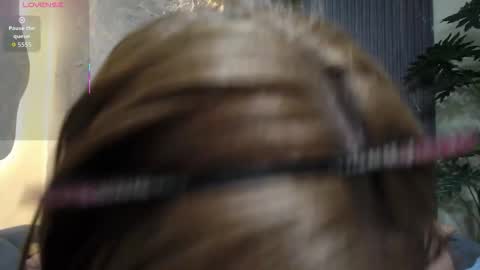 Laura online show from 03/24/26, 12:10