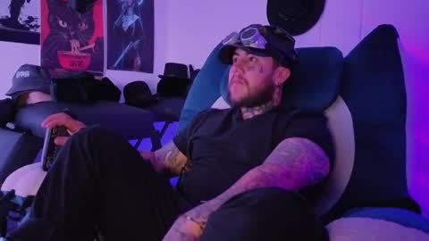 Oliver online show from 02/05/26, 03:00