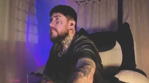 Oliver online show from 04/14/26, 03:01