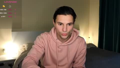 Snapshot of denlover chatting on 04/04/26, 03:31 Den online show from 04/04/26, 03:31