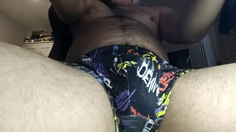 dennis210586 online show from 11/03/25, 10:21