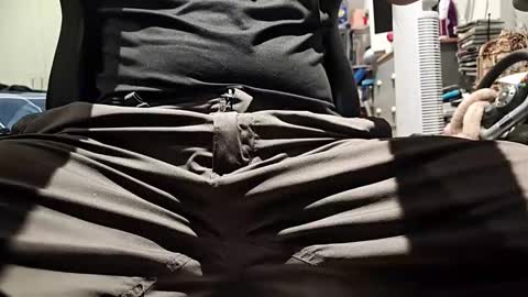 dennis210586 online show from 02/05/26, 02:27