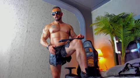 dennis_cox_ online show from 02/06/25, 01:43