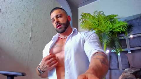 dennis_cox_ online show from 03/01/25, 10:34