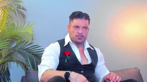 dennis_cox_ online show from 10/10/25, 12:15