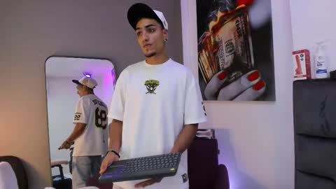 Dennis Kinsey online show from 03/09/26, 07:07