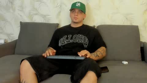 dennis munera online show from 12/21/24, 12:38