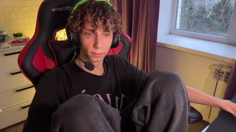 Jasper   online show from 12/17/24, 01:27