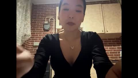 Emma online show from 09/24/25, 07:06