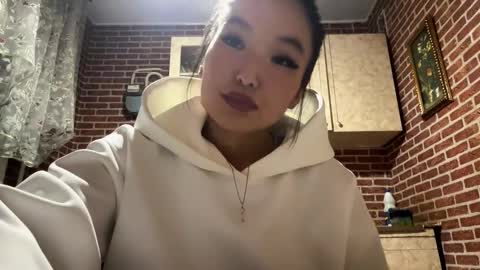 Emma online show from 11/13/25, 01:10