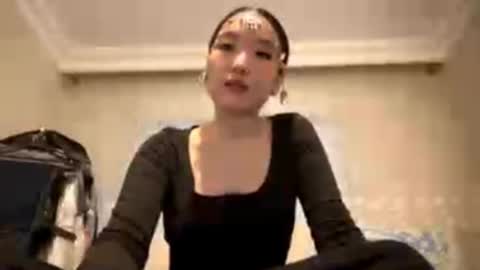 Emma online show from 01/18/26, 07:01